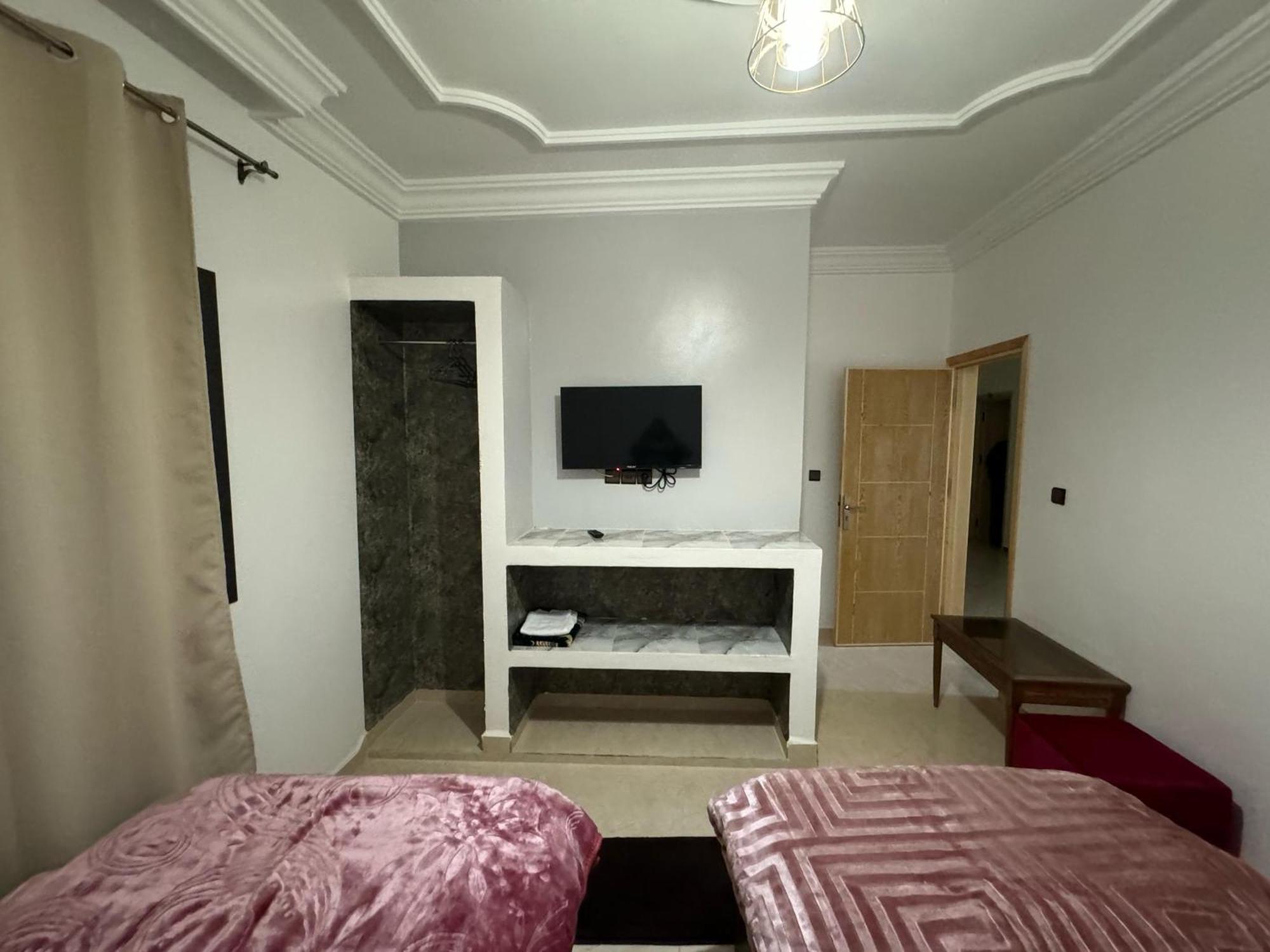 Hotel Ahmed Ali Dakhla Esterno foto